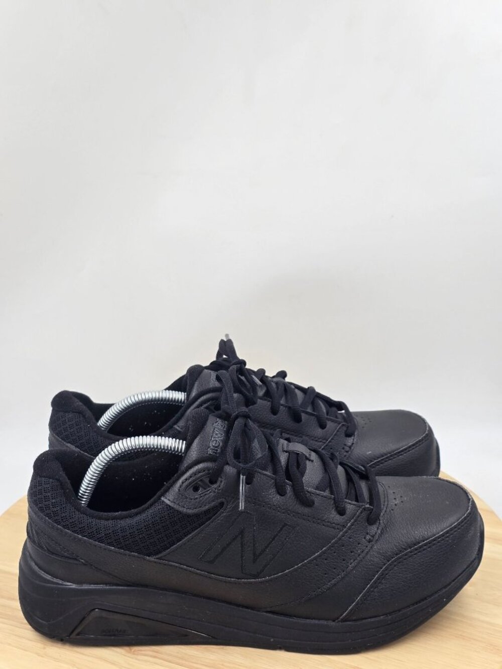 New Balance WW928BK3 Shoes Womens Size 10 Black Leather Walking Comfort 2E Wide